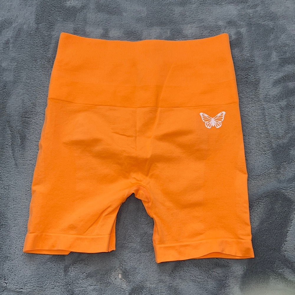 Scrunch butt gym shorts